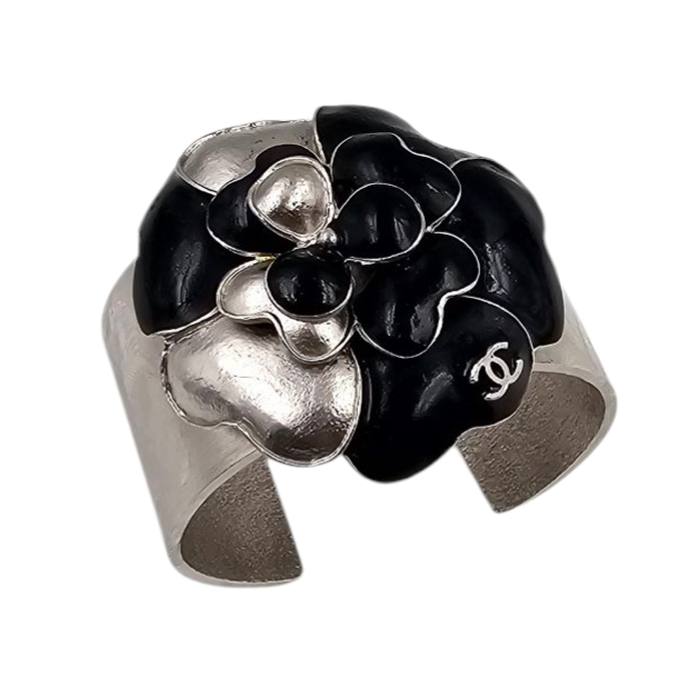 CHANEL BRACELET MANCHETTE CAMELIA DEFILE COLLECTION PAP PRINTEMPS-ETE 2007 