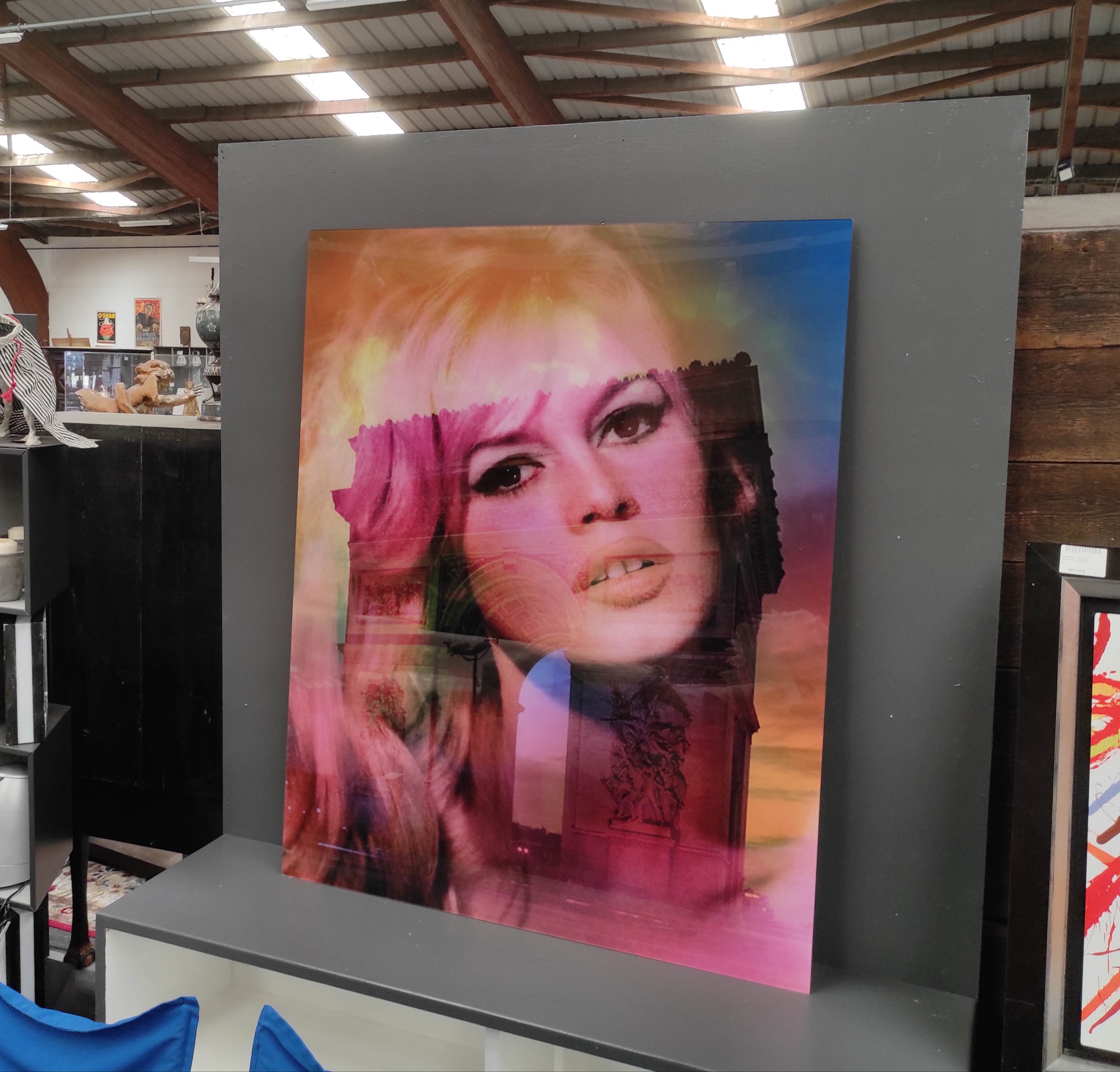 JONATHAN BERMUDES TIRAGE ARGENTIQUE BARDOT PARIS 150 x 120 CM 