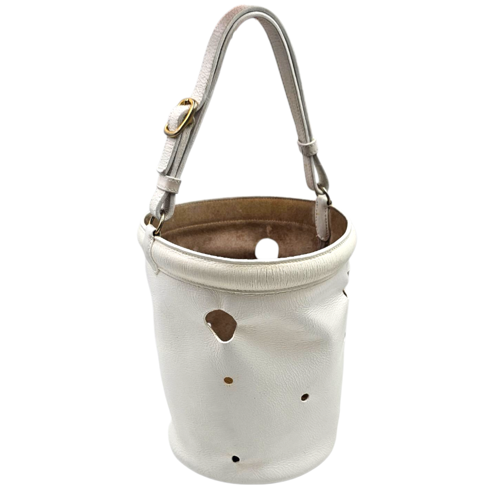 HERMES SAC MANGEOIRE EN CUIR BLANC VINTAGE FIN 1960 ?