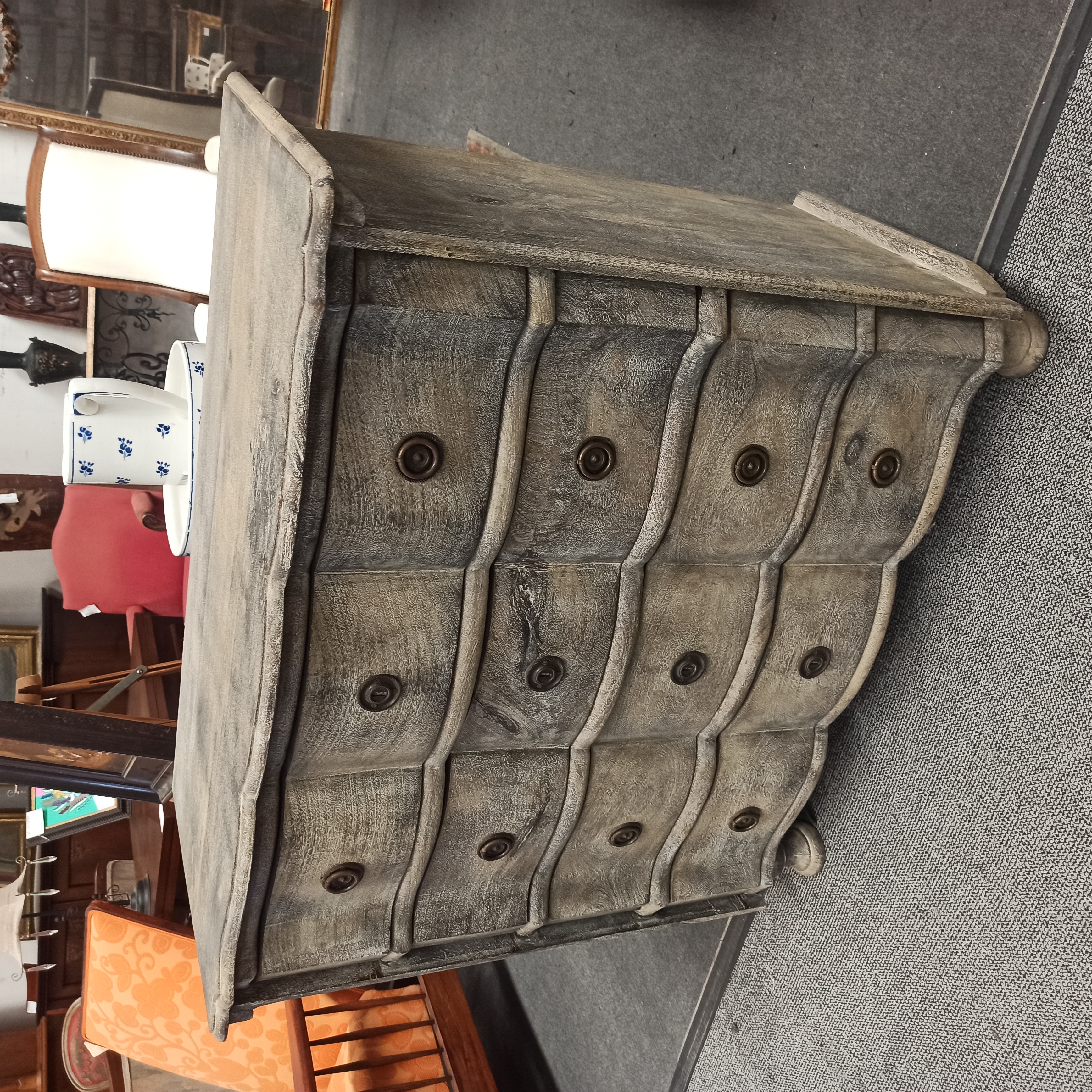 COMMODE MOUVEMENTEE 4 TIROIRS 100/88/45 CM