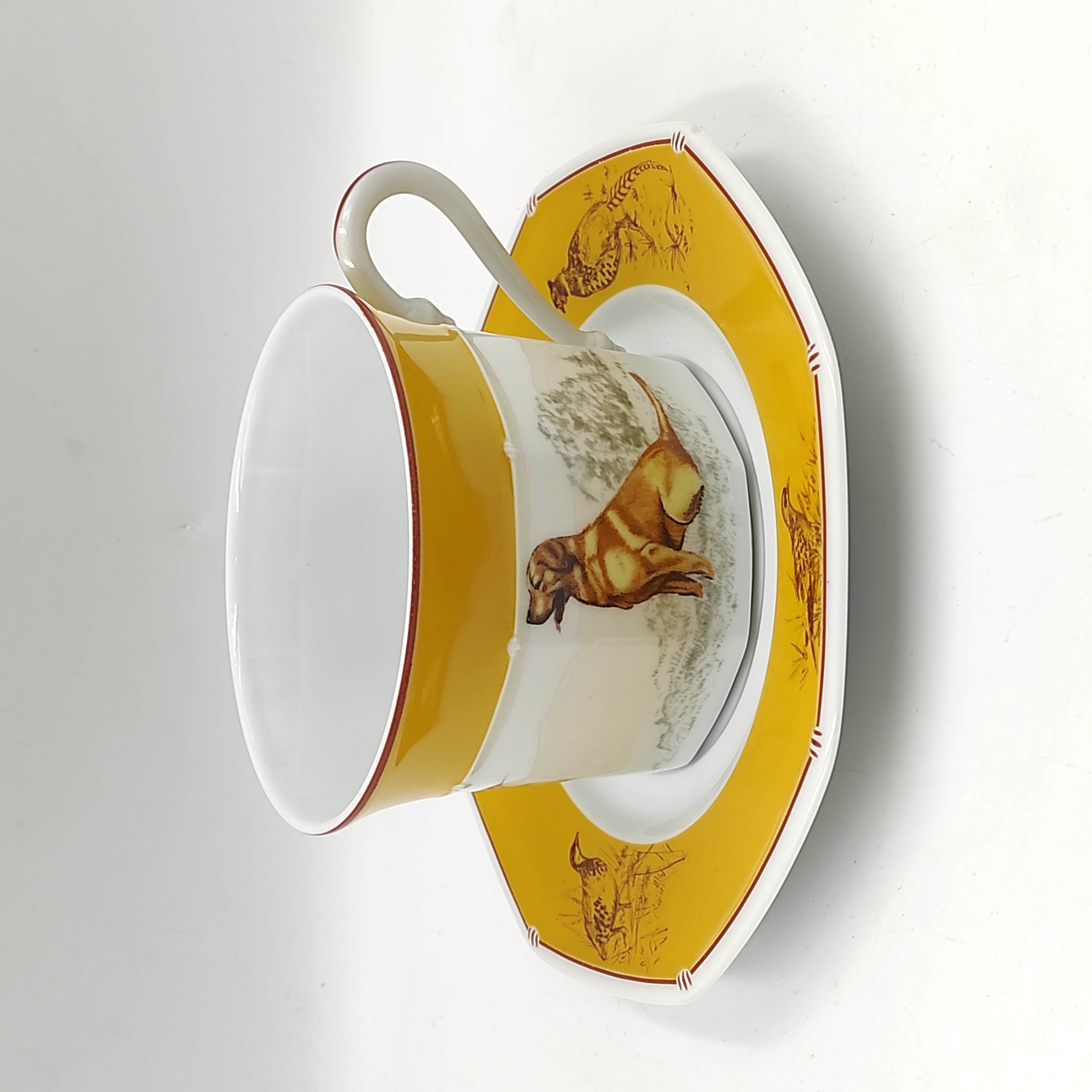 HERMES CHIENS COURANTS & CHIENS D ARRET DEJEUNER + SOUS-TASSE (ECLATS)