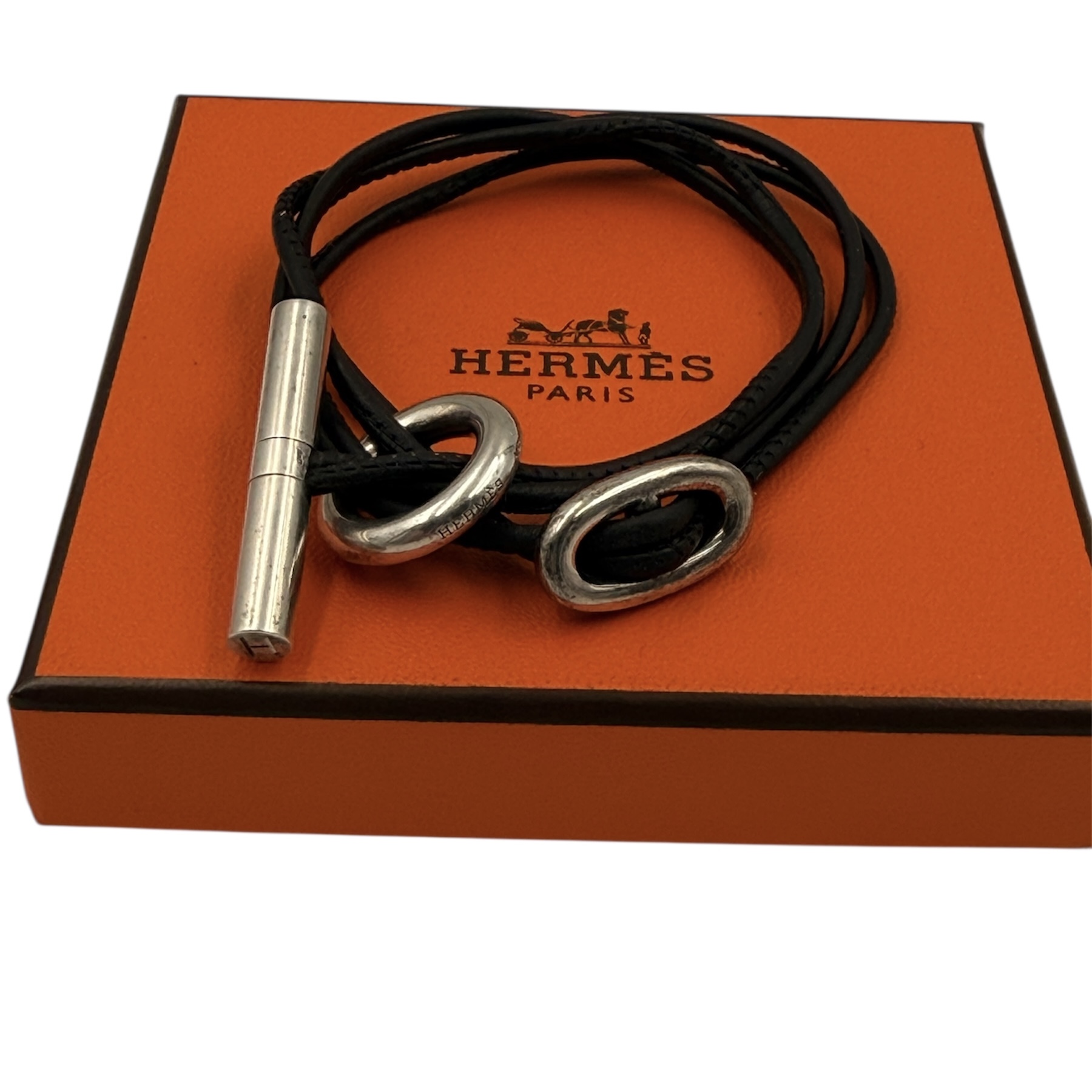 HERMES COLLIER SKIPPER EN ARGENT (AG925) ET CORDON NOIR PB 18.05 GR + BOITE