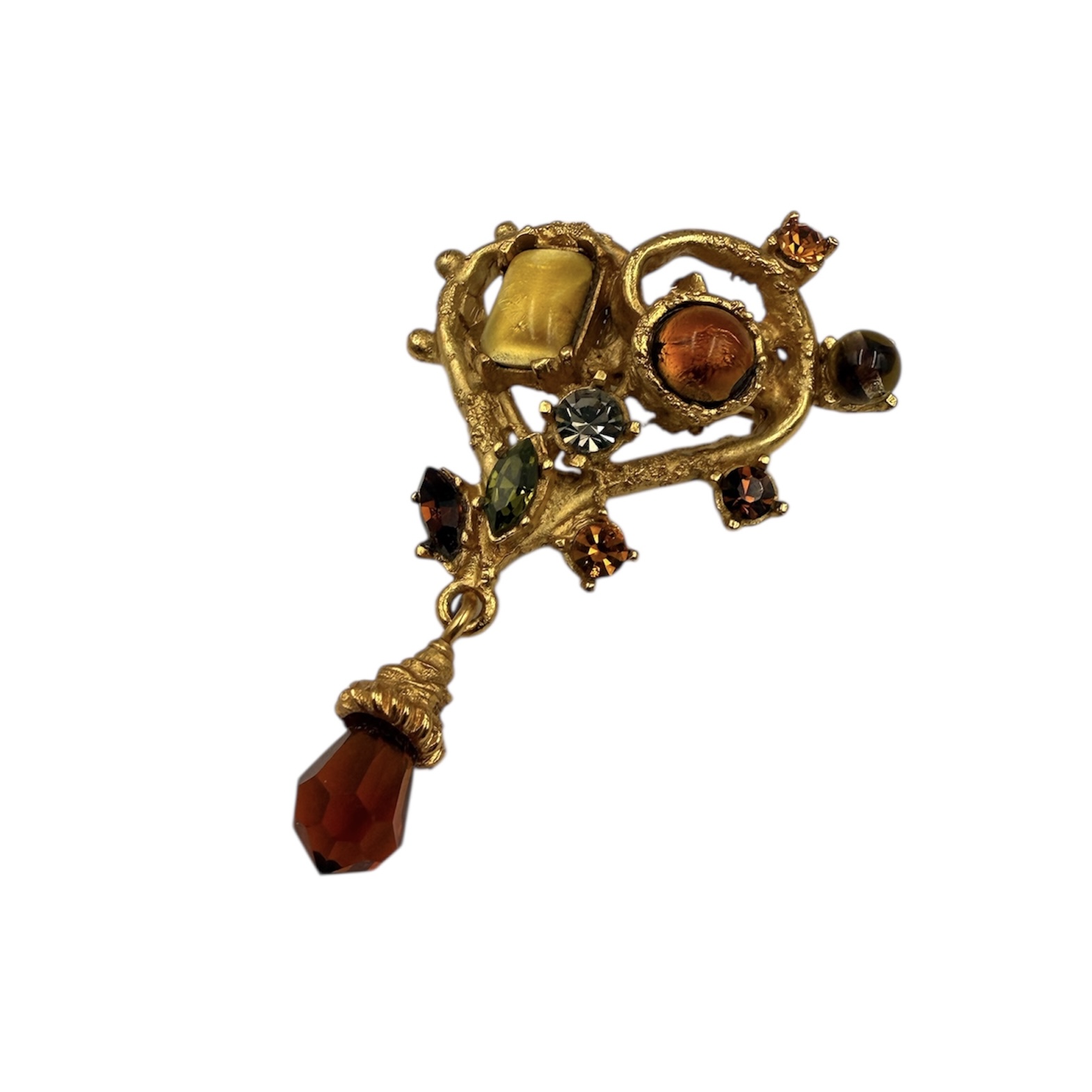 CHRISTIAN LACROIX BROCHE COEUR DORE AVEC BRELOQUE ET CABOCHONS COLORES