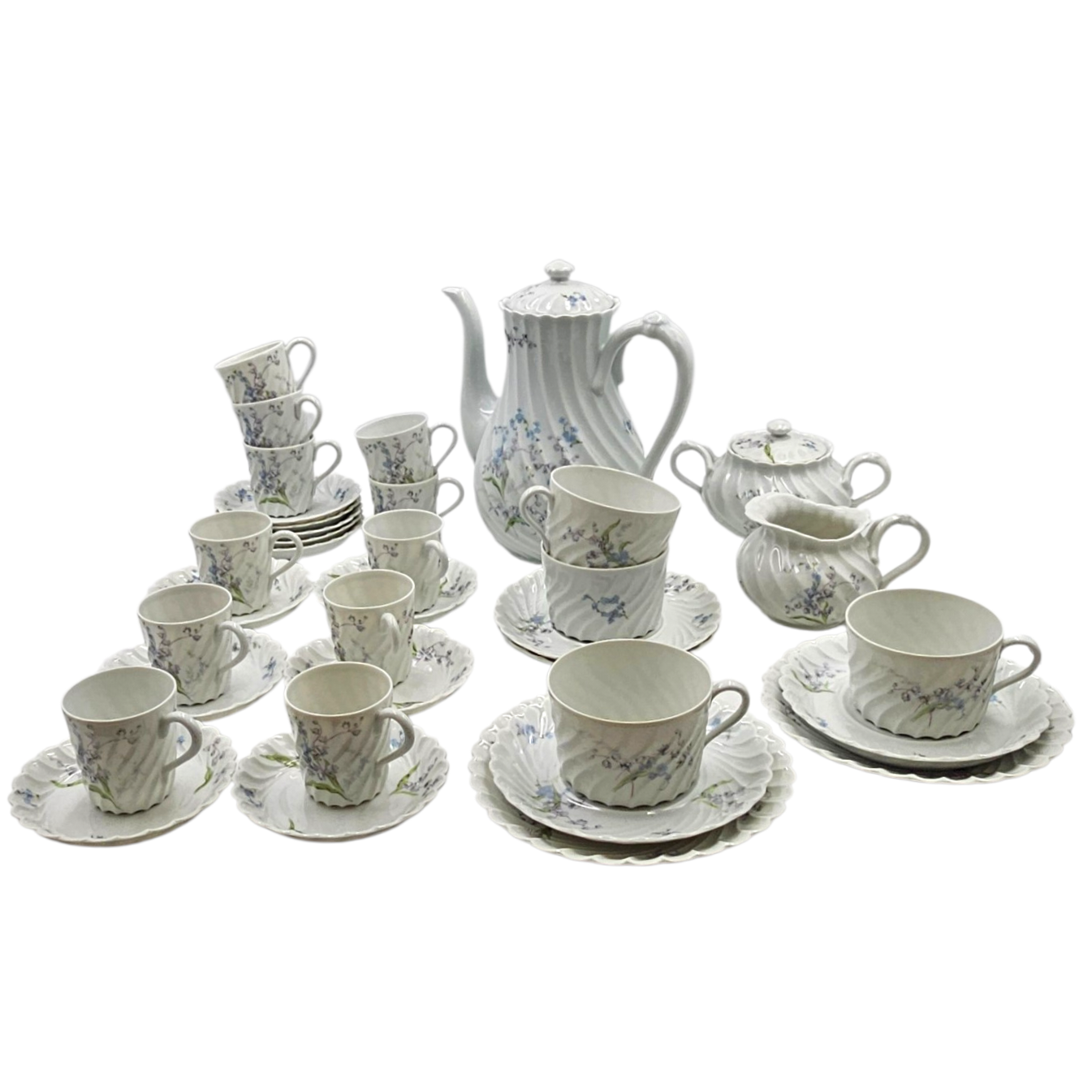 HAVILAND LIMOGES ONDULATIONS SERVICE A CAFE ET THE EN PORCELAINE DECOR FLORAL 