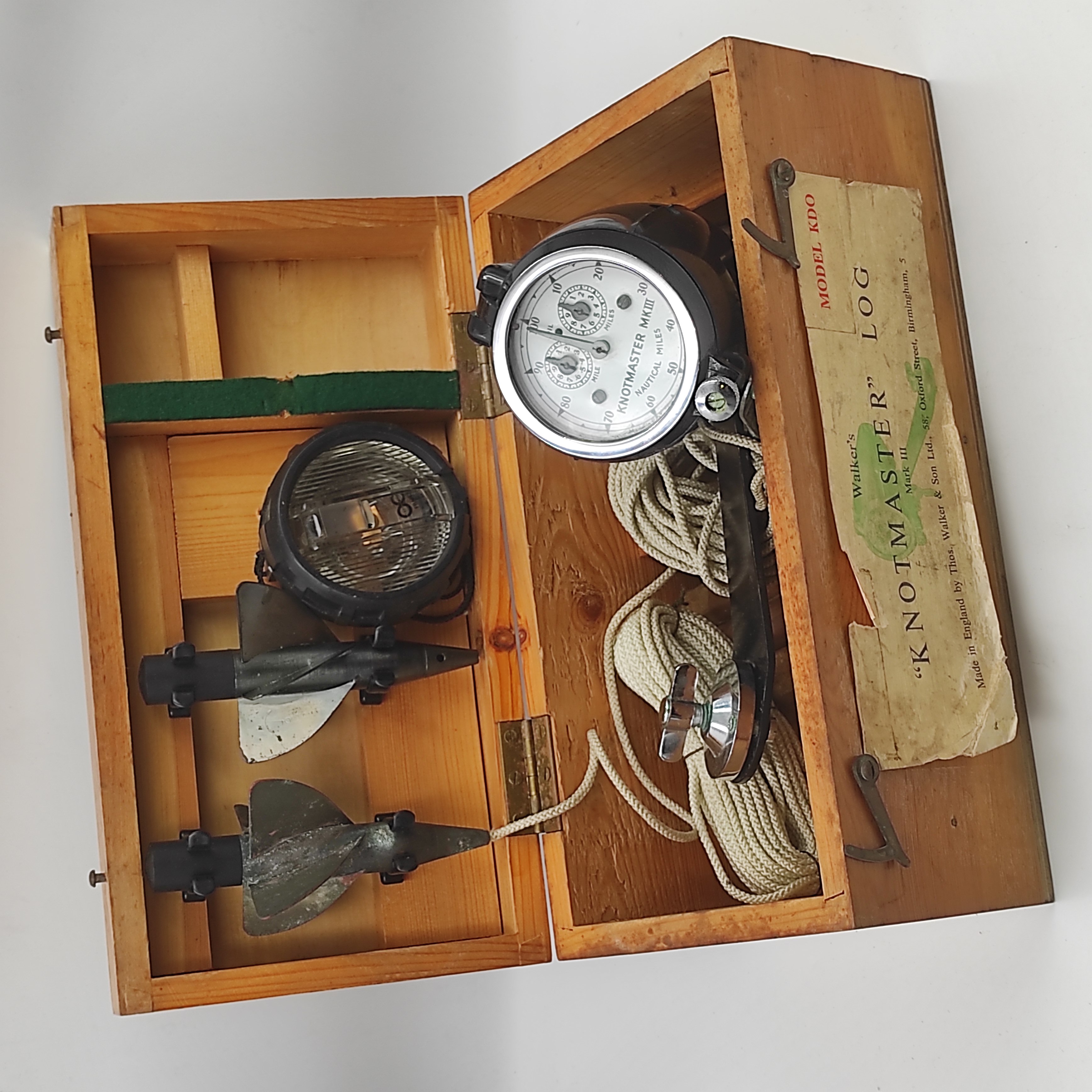 KNOTMASTER MK III LOCH DE MARINE DANS SA BOITE