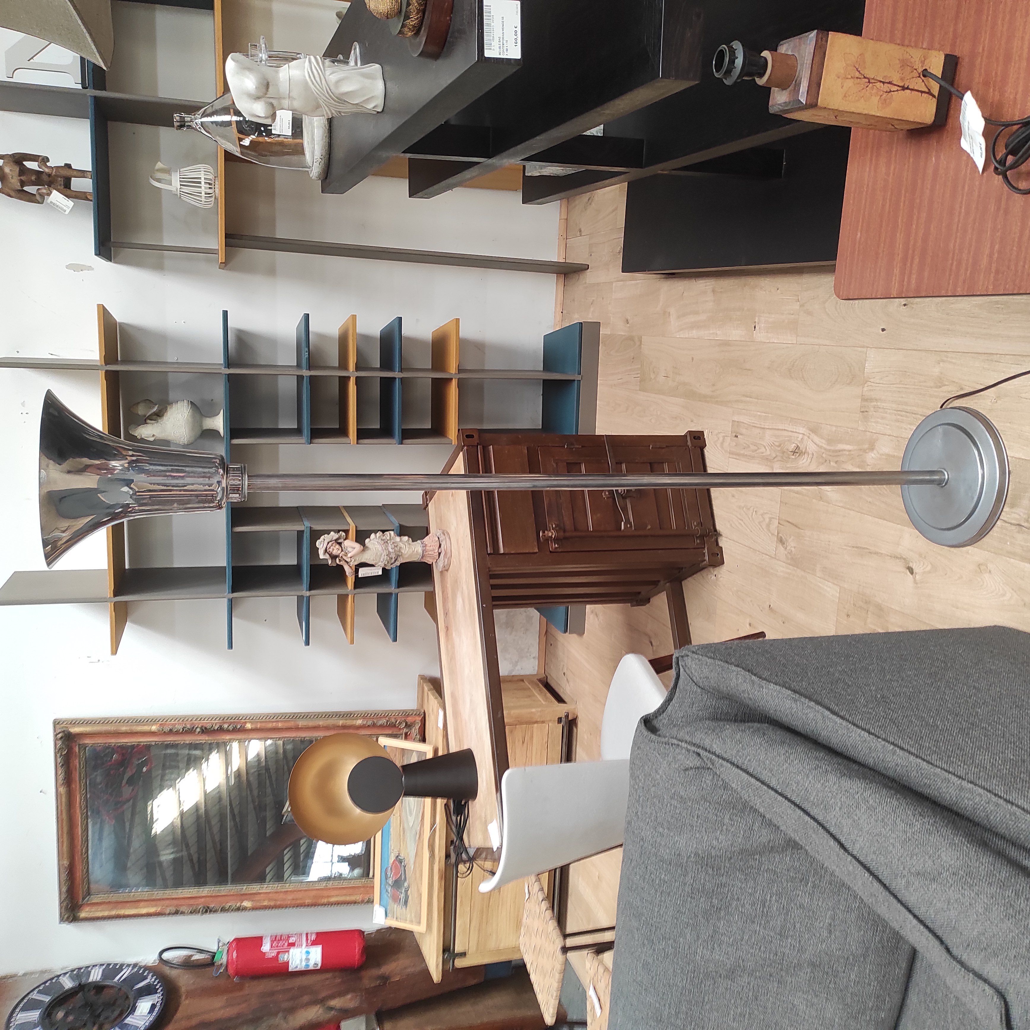 LAMPADAIRE ART DECO EN ALUMINIUM H 173 CM