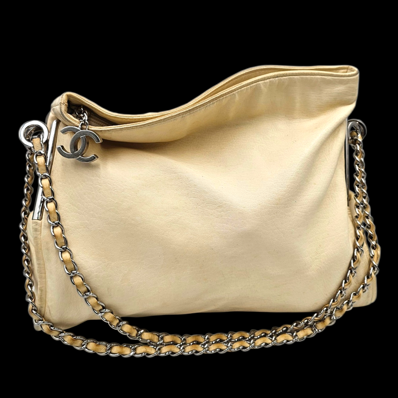 CHANEL SAC HOBO ULTIMATE CUIR IVOIRE PHW (9871055) + DUST BAG CIRCA 2004-2005