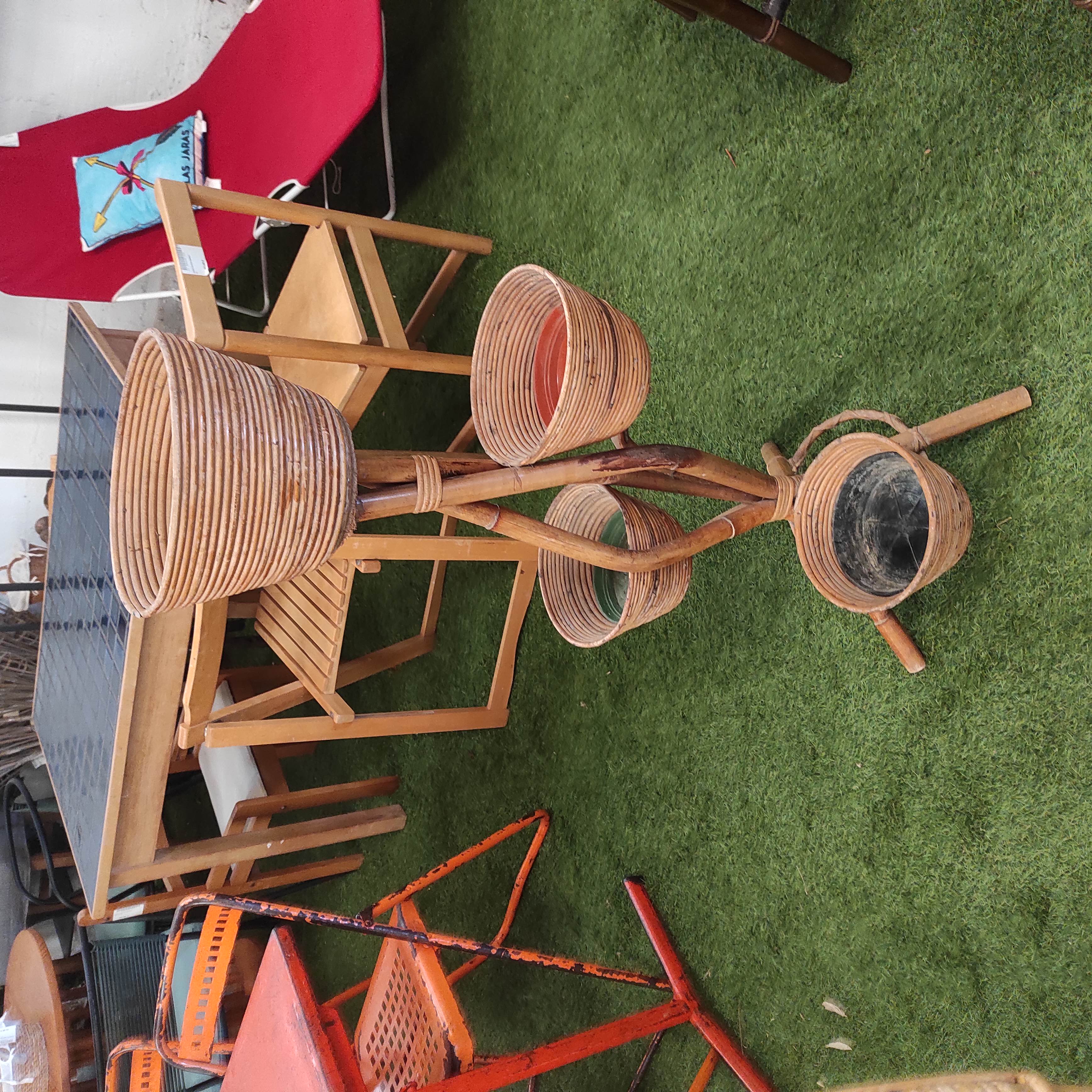 PORTE-PLANTE 4 POTS EN ROTIN 106 CM