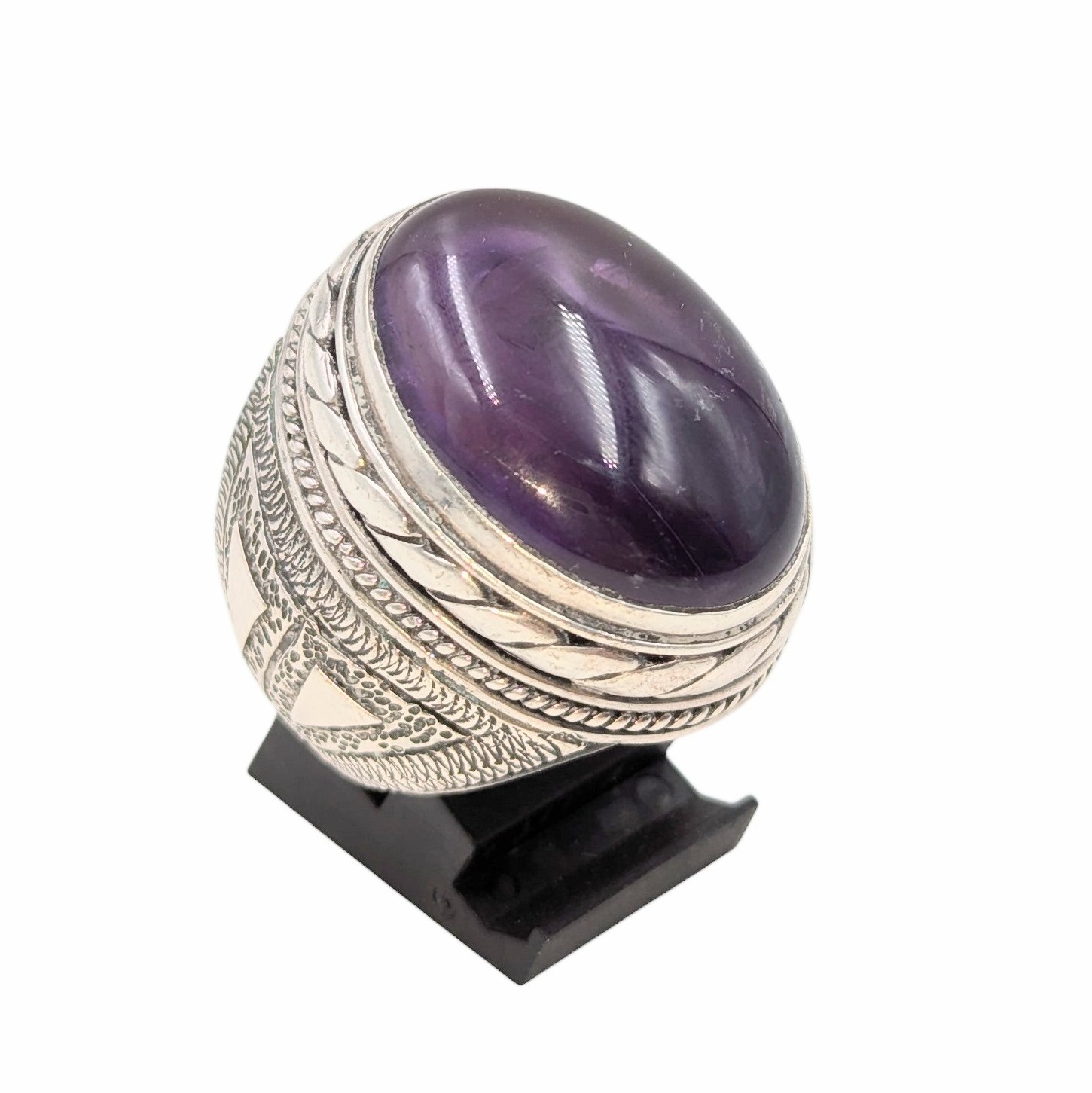 BAGUE STYLE OTTOMAN EN ARGENT (925)  CABOCHON EN AMETHYSTE PB 32.98 GR