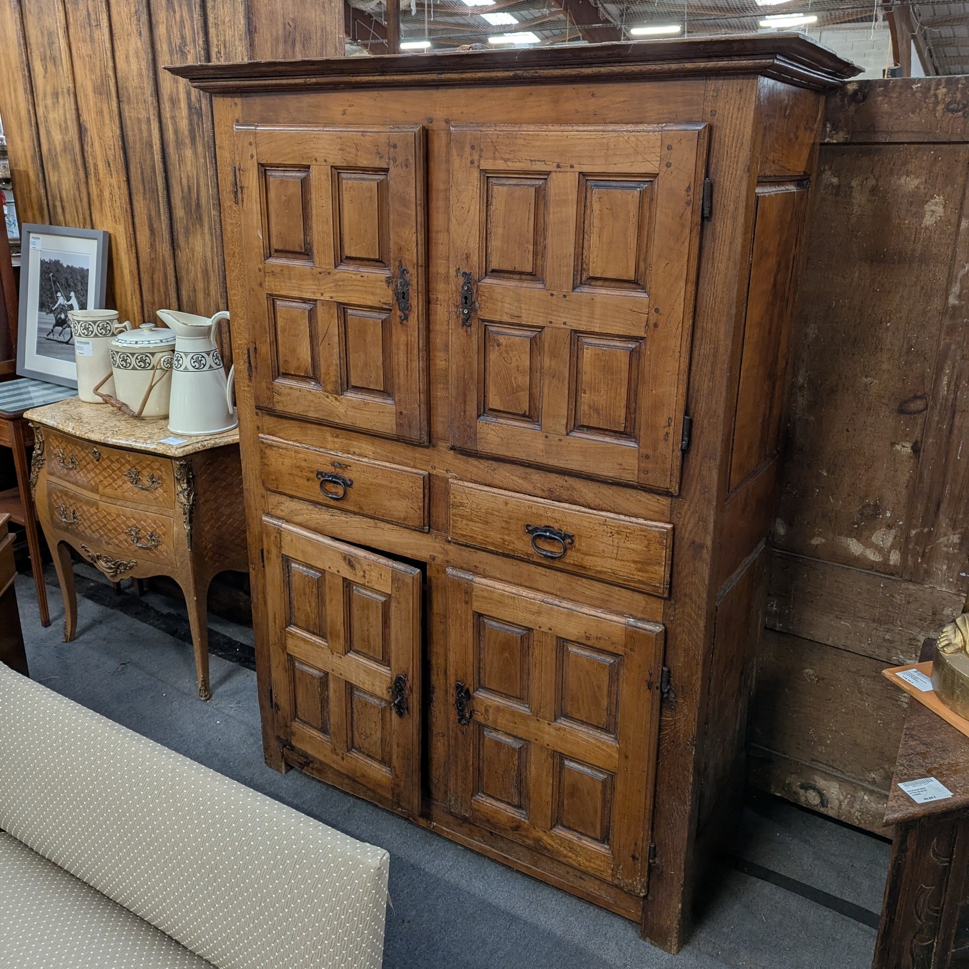 ARMOIRE 4 PORTES + 2 TIROIRS 143/191/60 CM